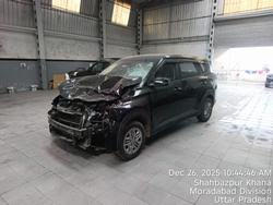 KIA CARENS G1.5 6MT